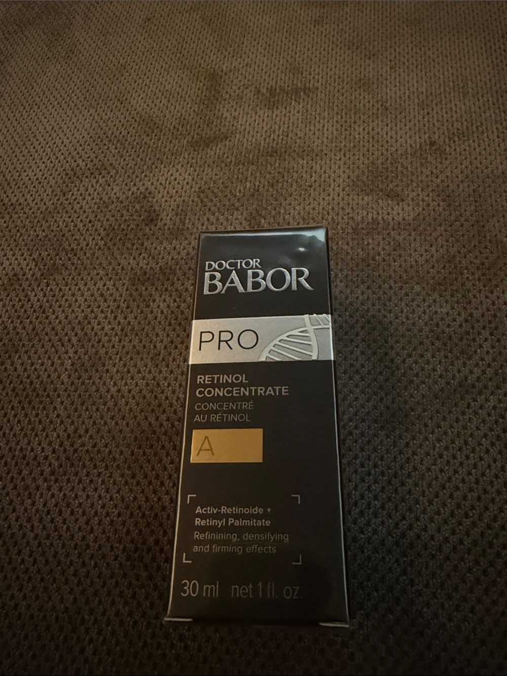 Doctor BABOR PRO Retinol Concentrate A – Black and Gold